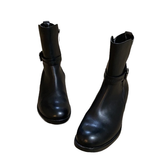 Blondo Zena Black Leather Waterproof Ankle Booties size 6M - Picture 4 of 14